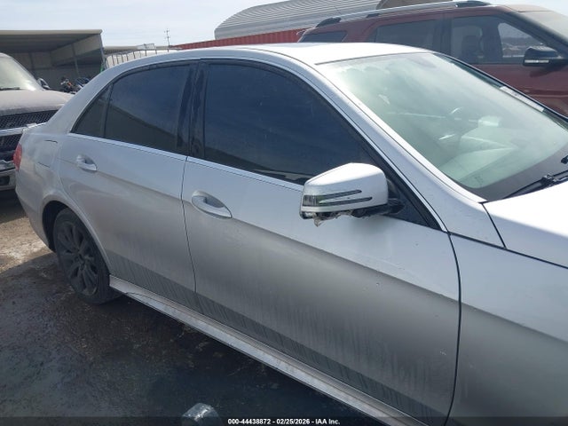 Mercedes-Benz E 350 2014 WDDHF5KB2EA913489 Image 13