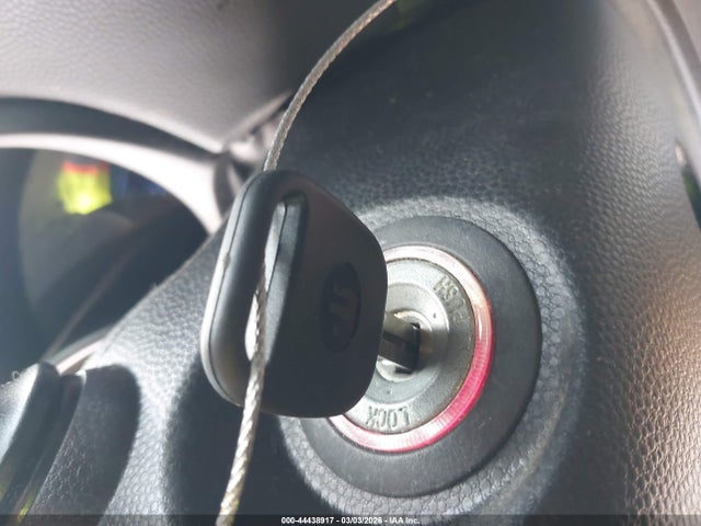 KNDJP3A55G7281936 KIA SOUL +