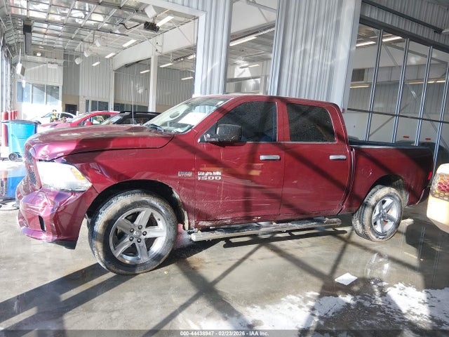 44438947 :رقم المزاد ، 3C6RR7KT2HG580167 vin ، 2017 Ram 1500 Express  4x4 5'7 Box مزاد بيع