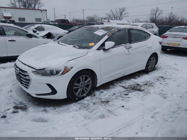 Продажа на аукционе авто 2017 Hyundai Elantra Se, vin: 5NPD84LF6HH123849, номер лота: 44438948