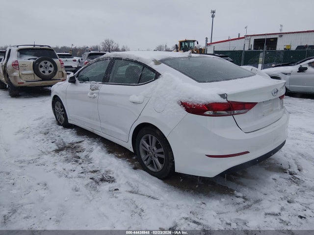 Продажа на аукционе авто 2017 Hyundai Elantra Se, vin: 5NPD84LF6HH123849, номер лота: 44438948