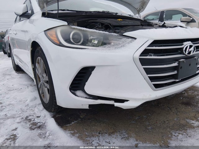 Продажа на аукционе авто 2017 Hyundai Elantra Se, vin: 5NPD84LF6HH123849, номер лота: 44438948