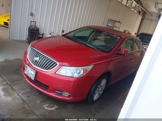 44438998 :رقم المزاد ، 1G4GF5E3XDF228549 vin ، 2013 Buick Lacrosse Premium 1 Group مزاد بيع