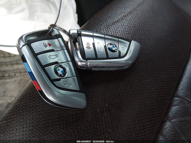 2018 Bmw Alpina B7 Xdrive მანქანა იყიდება აუქციონზე, vin: WBA7F2C53JB238606, აუქციონის ნომერი: 44439027