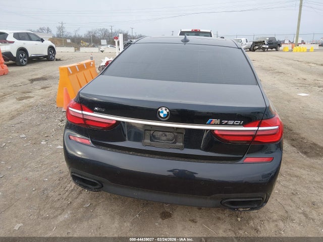 2018 Bmw Alpina B7 Xdrive მანქანა იყიდება აუქციონზე, vin: WBA7F2C53JB238606, აუქციონის ნომერი: 44439027