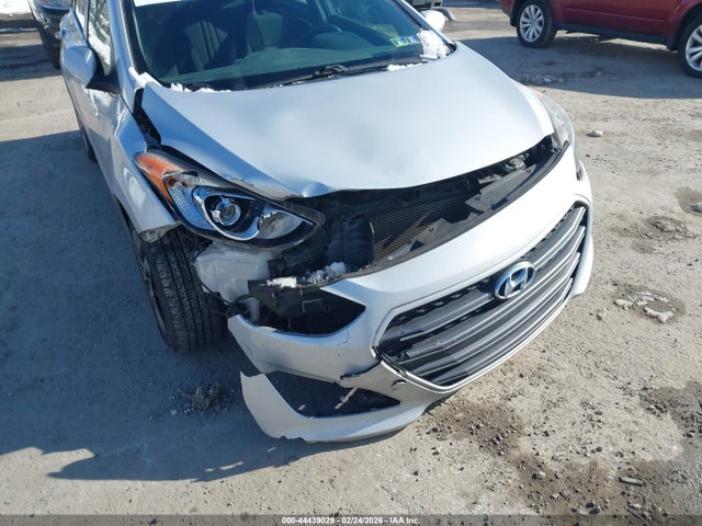 KMHD35LH3GU300475 Hyundai ELANTRA GT