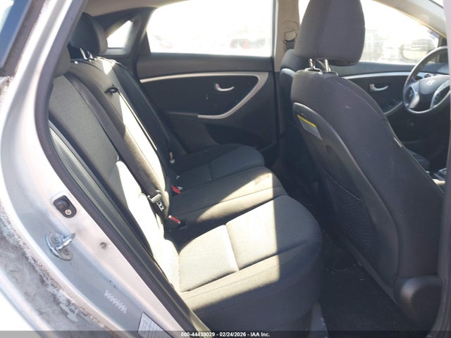 KMHD35LH3GU300475 Hyundai ELANTRA GT
