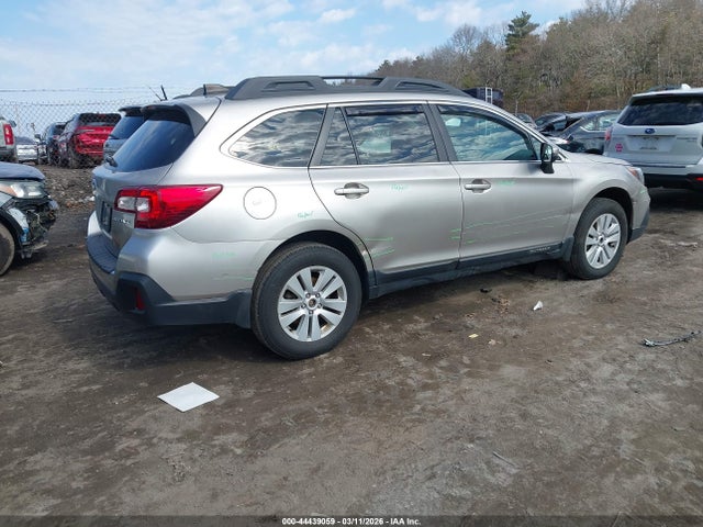 44439059 :رقم المزاد ، 4S4BSAFC1K3216348 vin ، 2019 Subaru Outback 2.5i Premium مزاد بيع
