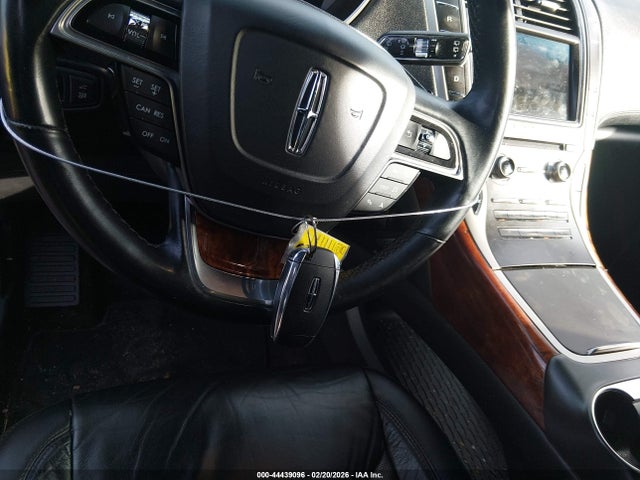 2019 LINCOLN NAUTILUS 2LMPJ6K91KBL17099 Photo 10