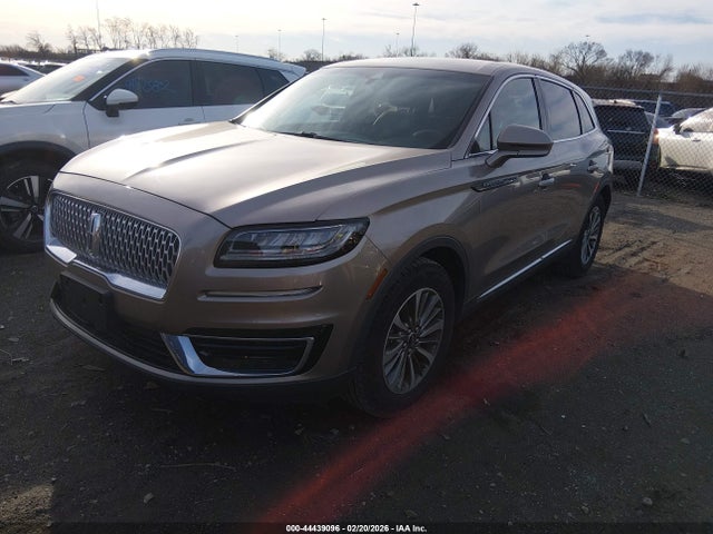 2019 LINCOLN NAUTILUS 2LMPJ6K91KBL17099 Photo 1