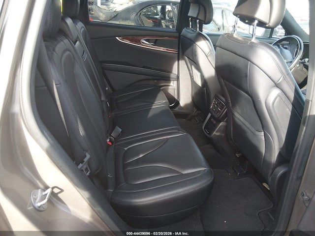 2019 LINCOLN NAUTILUS 2LMPJ6K91KBL17099 Photo 7