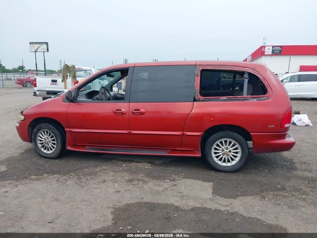 Продаж на аукціоні авто 2000 Chrysler Town & Country Lx, vin: 1C4GP44G1YB671279, номер лоту: 44439119