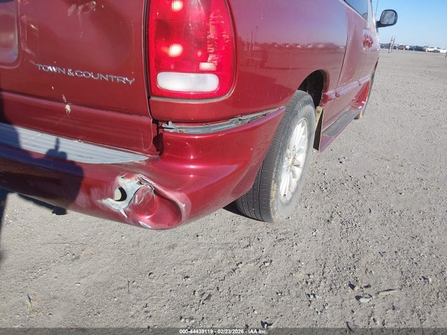 Продаж на аукціоні авто 2000 Chrysler Town & Country Lx, vin: 1C4GP44G1YB671279, номер лоту: 44439119