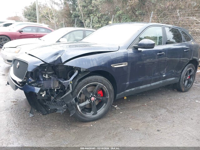 2017 JAGUAR F-PACE SADCJ2BV8HA058804 Photo 5