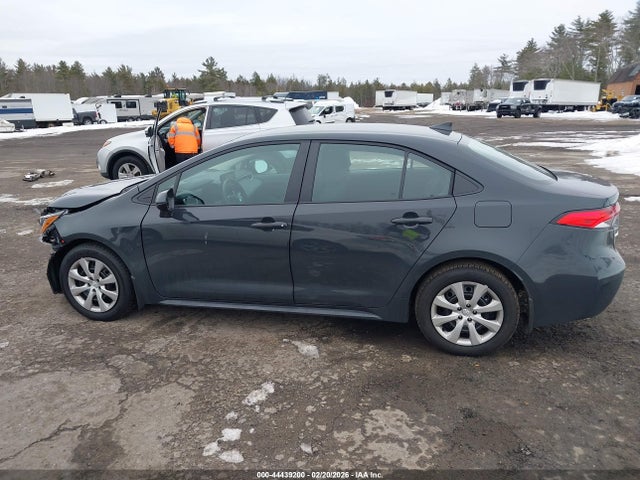 Toyota COROLLA LE 2026 5YFB4MDE0TP393602 Image 15