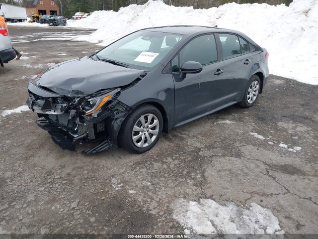 Toyota COROLLA LE 2026 5YFB4MDE0TP393602 Image 2