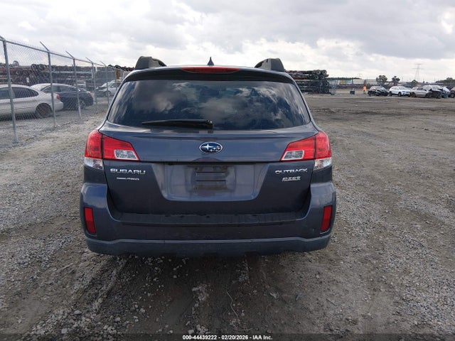 Subaru Outback 2.5i Limited 2014 4S4BRBPC8E3240845 Image 16
