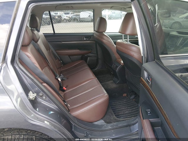 Subaru Outback 2.5i Limited 2014 4S4BRBPC8E3240845 Image 8