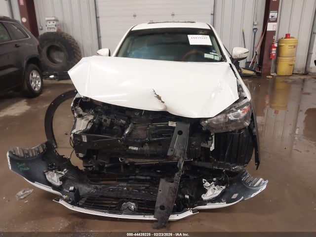 2018 MAZDA CX-3 JM1DKFC74J0301296 Photo 5