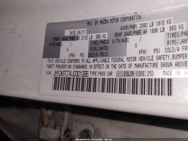 2018 MAZDA CX-3 JM1DKFC74J0301296 Photo 8