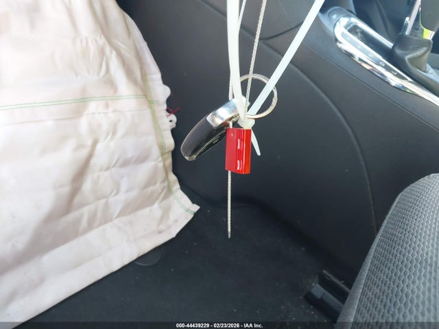 2017 CHEVROLET CRUZE 1G1BE5SM7H7266537 Photo 10