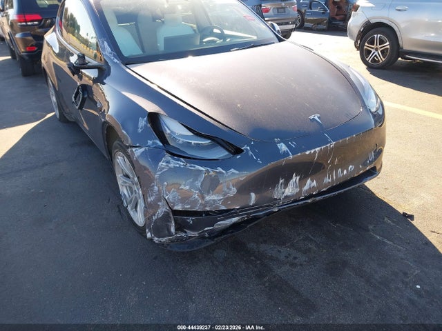 7SAYGDEE5PA206033 Tesla Model Y Awd/long Range Dual Motor All-wheel Drive