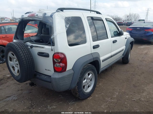 2007 Jeep Liberty Sport მანქანა იყიდება აუქციონზე, vin: 1J4GL48K87W547599, აუქციონის ნომერი: 44439257