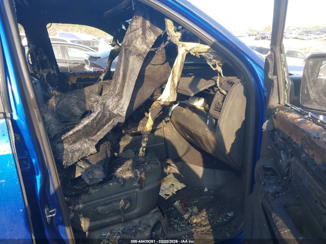 44439261 :رقم المزاد ، 1C6RR7LG4JS254208 vin ، 2018 Ram 1500 Big Horn  4x4 5'7 Box مزاد بيع