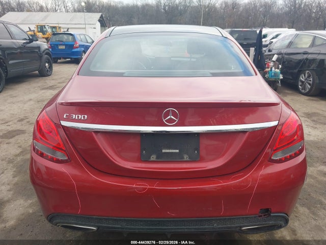 2016 Mercedes-benz C 300 Sport მანქანა იყიდება აუქციონზე, vin: 55SWF4JB7GU161097, აუქციონის ნომერი: 44439276