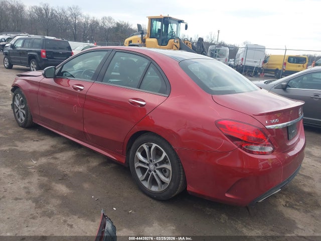 2016 MERCEDES-BENZ C 300 55SWF4JB7GU161097 Photo 2