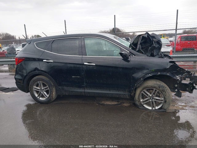 Продажа на аукционе авто 2018 Hyundai Santa Fe Sport 2.4l, vin: 5XYZT3LB6JG566205, номер лота: 44439277