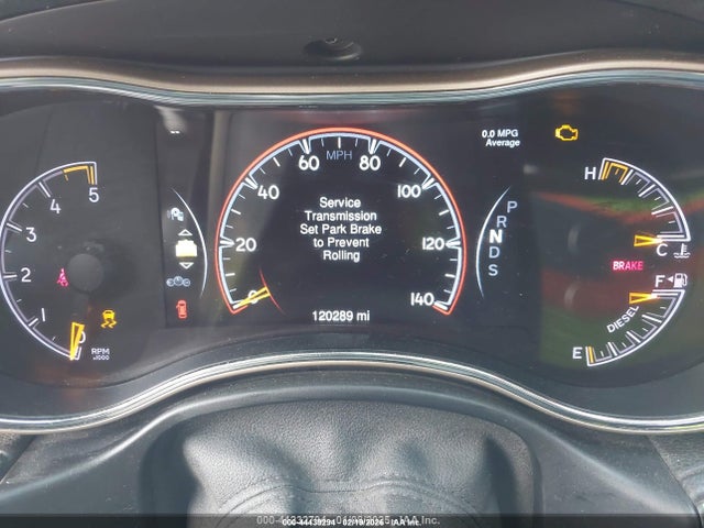 1C4RJFCM1FC862611 Jeep Grand Cherokee Overland