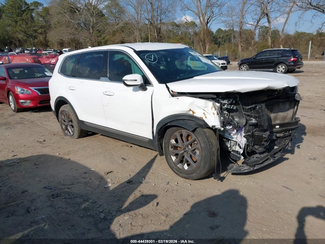 Продажа на аукционе авто 2023 Kia Telluride Lx, vin: 5XYP2DGC1PG364786, номер лота: 44439301