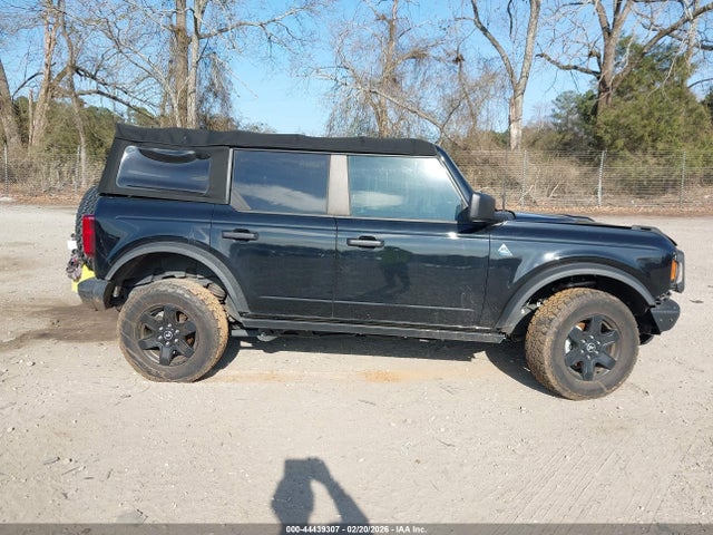 Ford Bronco Black Diamond 2021 1FMEE5BH4MLB08306 Image 13