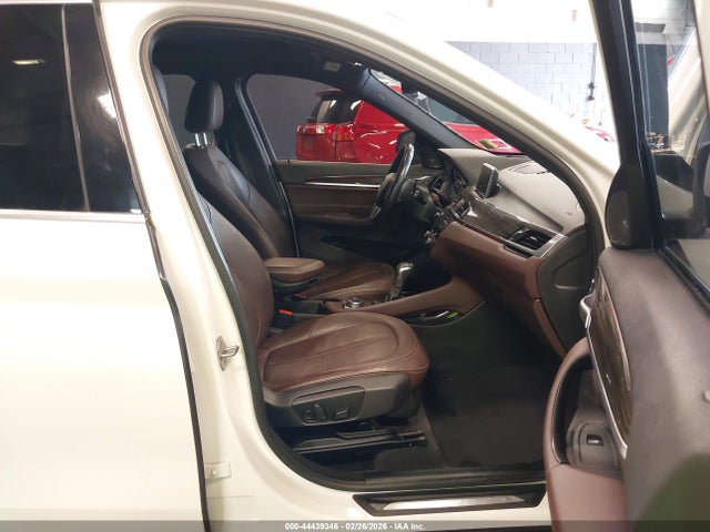 44439346 :رقم المزاد ، WBXHT3C38GP884632 vin ، 2016 Bmw X1 Xdrive28i مزاد بيع