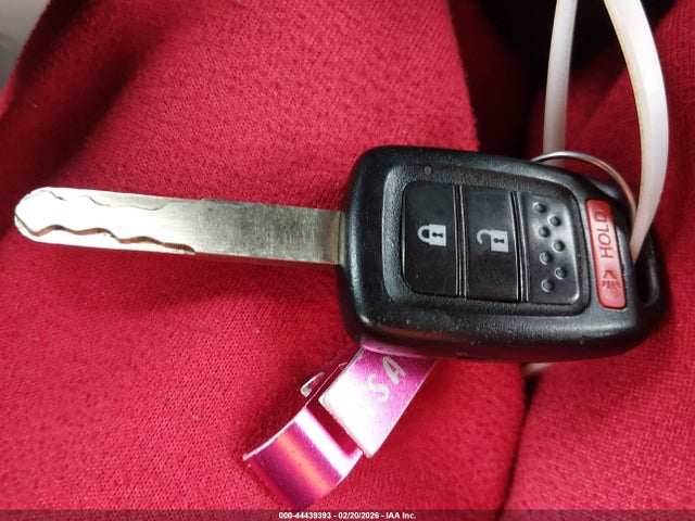 5J6RM4H32EL081049 Honda CR-V LX