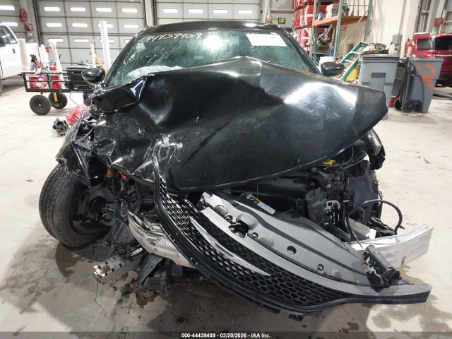 Aukcja sprzedaży 2015 Chrysler 200 S, vin: 1C3CCCBB0FN675223, numer aukcji: 44439409