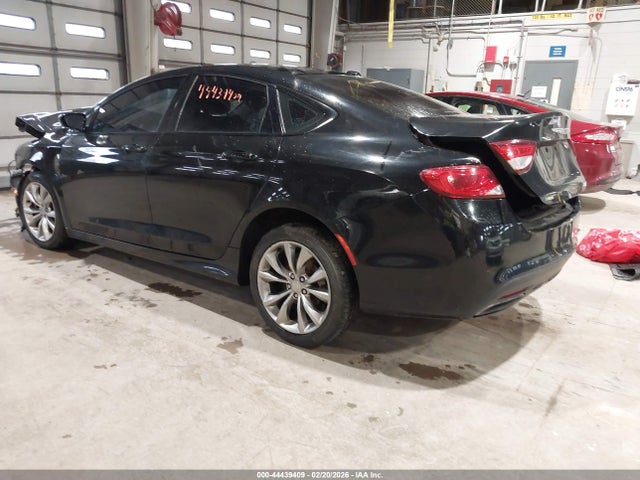 Aukcja sprzedaży 2015 Chrysler 200 S, vin: 1C3CCCBB0FN675223, numer aukcji: 44439409