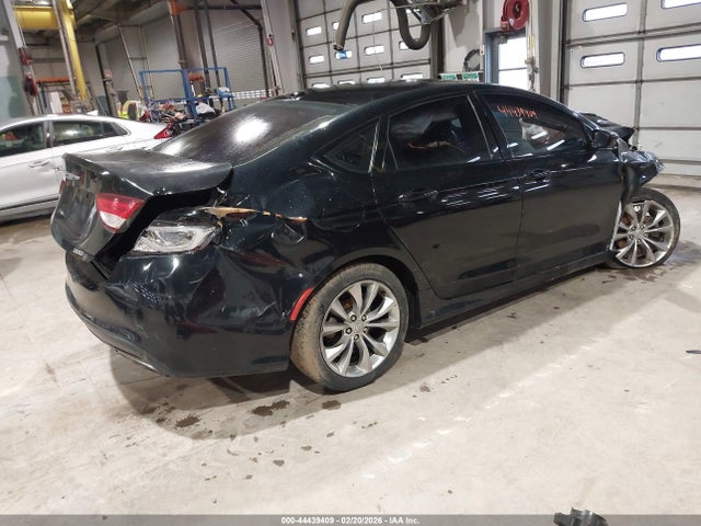 Aukcja sprzedaży 2015 Chrysler 200 S, vin: 1C3CCCBB0FN675223, numer aukcji: 44439409