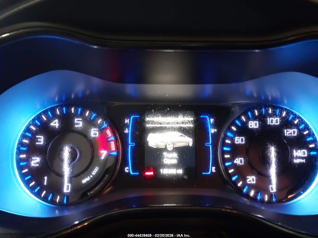 Aukcja sprzedaży 2015 Chrysler 200 S, vin: 1C3CCCBB0FN675223, numer aukcji: 44439409
