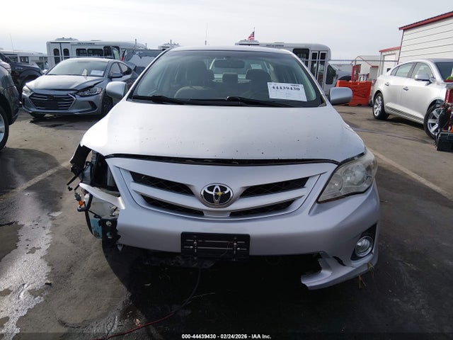 2011 Toyota Corolla Le მანქანა იყიდება აუქციონზე, vin: JTDBU4EE9B9130527, აუქციონის ნომერი: 44439430