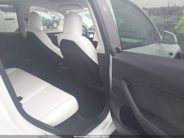 2023 TESLA MODEL Y 7SAYGDEF8PF914515 Photo 7