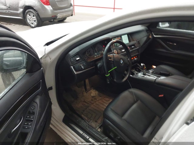 44439443 :رقم المزاد ، WBA5A5C51ED509342 vin ، 2014 Bmw 528i مزاد بيع