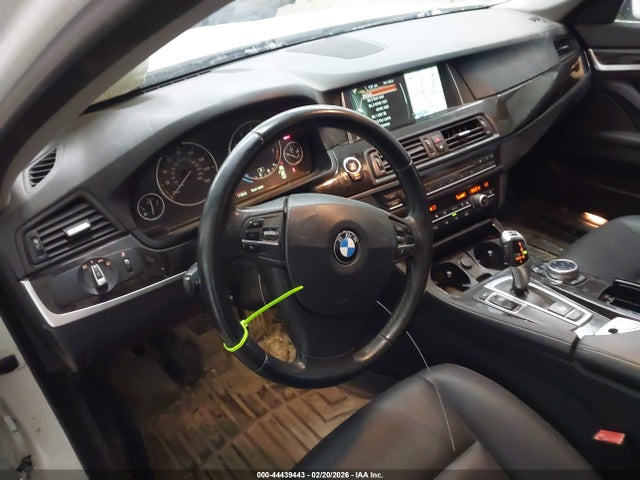 44439443 :رقم المزاد ، WBA5A5C51ED509342 vin ، 2014 Bmw 528i مزاد بيع