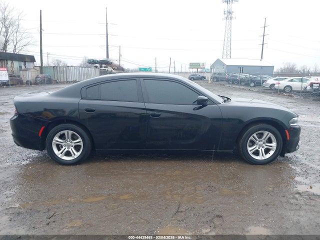 2015 Dodge Charger Se მანქანა იყიდება აუქციონზე, vin: 2C3CDXBG1FH812615, აუქციონის ნომერი: 44439468