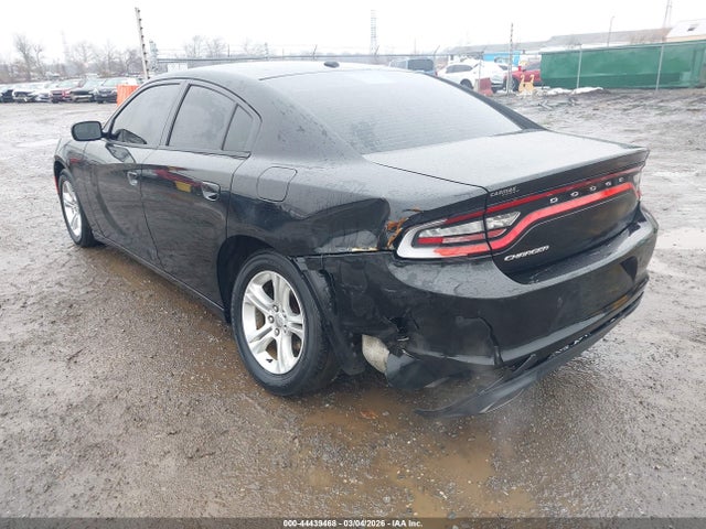 2015 Dodge Charger Se მანქანა იყიდება აუქციონზე, vin: 2C3CDXBG1FH812615, აუქციონის ნომერი: 44439468