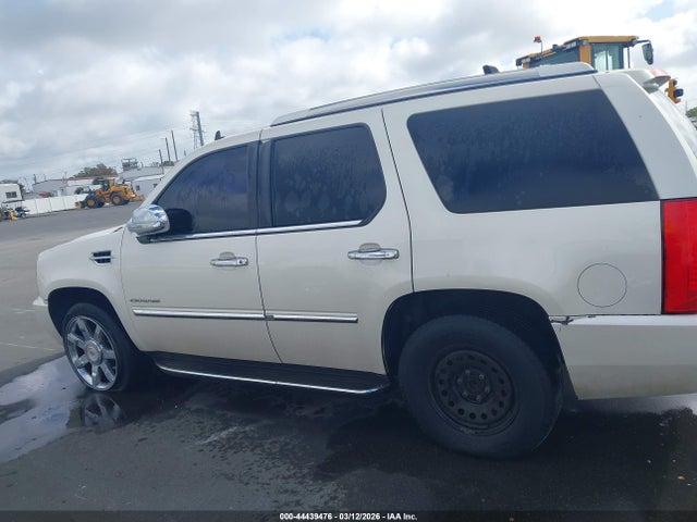 Aukcja sprzedaży 2013 Cadillac Escalade Luxury, vin: 1GYS4BEF5DR206464, numer aukcji: 44439476