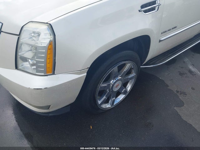 Aukcja sprzedaży 2013 Cadillac Escalade Luxury, vin: 1GYS4BEF5DR206464, numer aukcji: 44439476
