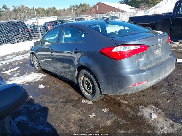 KIA FORTE LX 2016 KNAFK4A69G5446169 Image 3