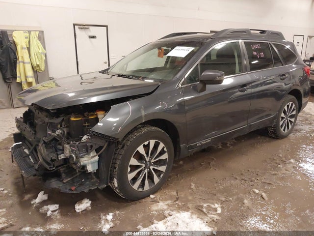 44439538 :رقم المزاد ، 4S4BSBJCXF3293240 vin ، 2015 Subaru Outback 2.5i Limited مزاد بيع